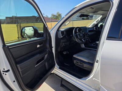 2022 Toyota Tundra SR5 Premium, 4X4, Leather, 3 Piece Tonneau, Super Nice!!!