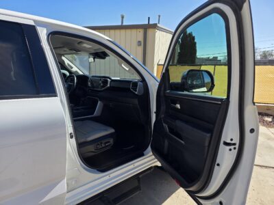 2022 Toyota Tundra SR5 Premium, 4X4, Leather, 3 Piece Tonneau, Super Nice!!!